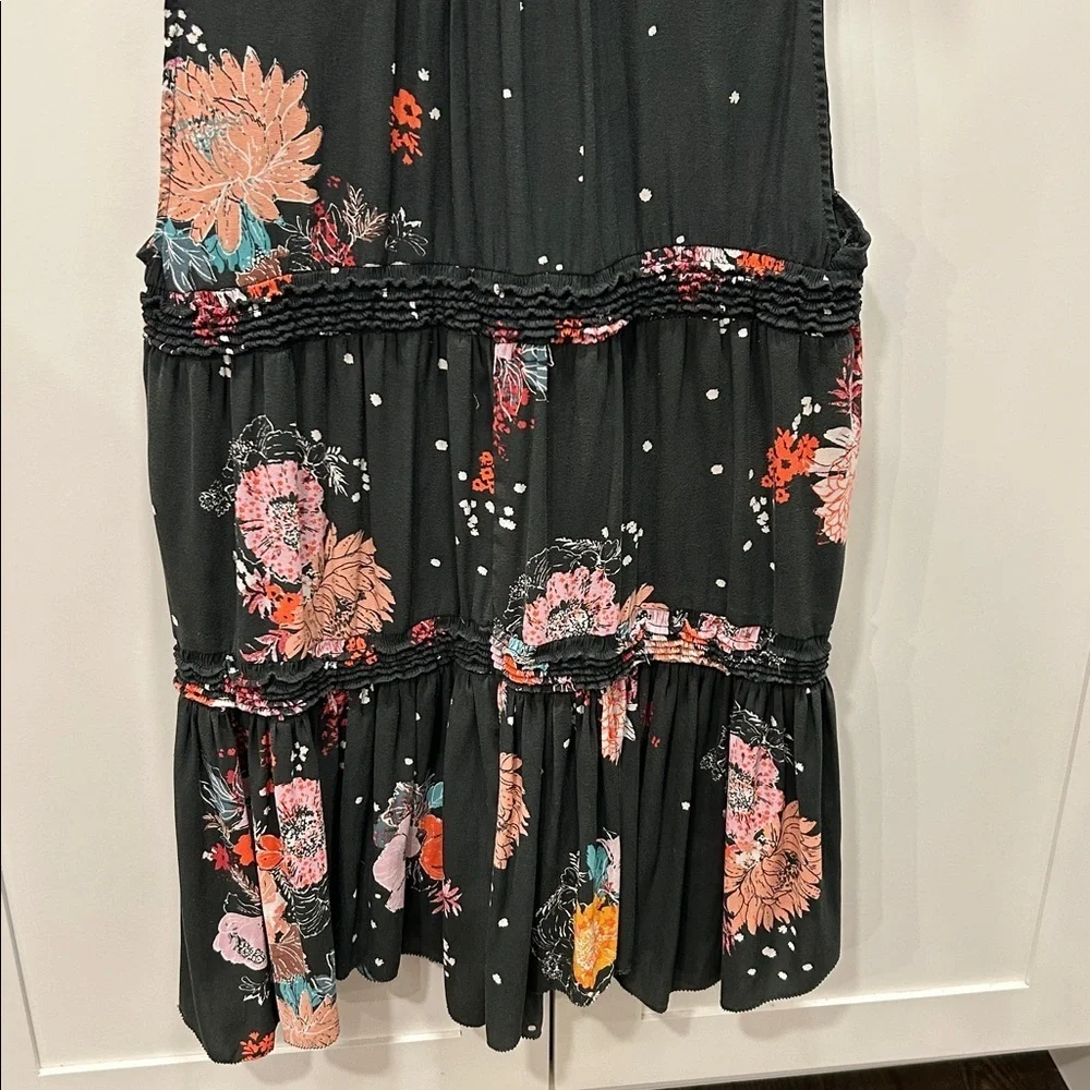 Free People Dark Green Haze Floral Tunic Top Size Large